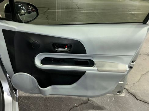 Used 2014 Toyota Prius C Three image 26