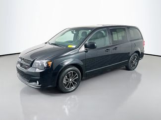Used 2018 Dodge Grand Caravan SE FWD video 3