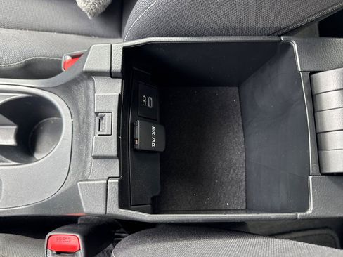 Used 2023 Toyota Corolla LE w/ LE Convenience Package image 32