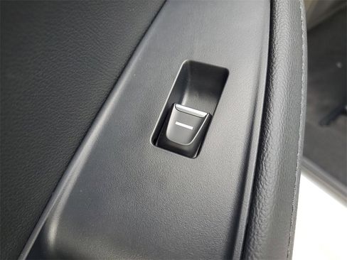 New 2026 Acura MDX FWD image 17