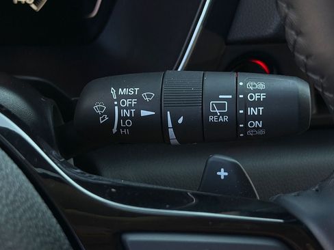 Used 2025 Honda Pilot Touring image 23