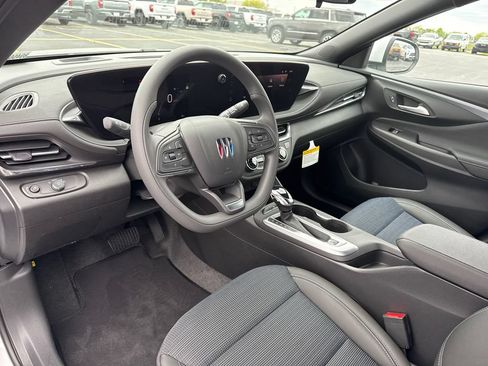 New 2026 Buick Envista Preferred FWD image 16