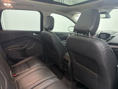 Used 2019 Ford Escape SEL FWD image 25
