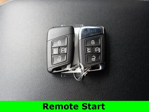 Used 2022 Volkswagen Atlas Cross Sport SEL Premium R-Line image 30