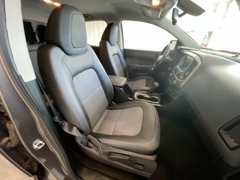 Used 2016 Chevrolet Colorado Z71 AWD/4WD image 24