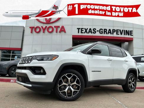 Used 2025 Jeep Compass Limited AWD/4WD image 1