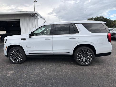 New 2026 GMC Yukon Denali Ultimate AWD/4WD image 6