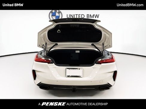 Certified 2022 BMW Z4 M40i w/ Premium Package image 12