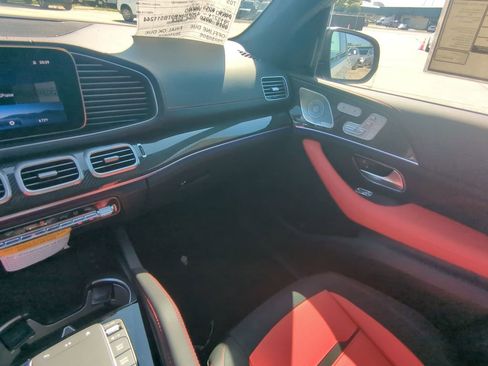 New 2026 Mercedes-Benz GLE 63 AMG S image 4