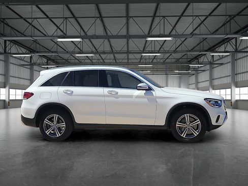 Used 2022 Mercedes-Benz GLC 300 image 5