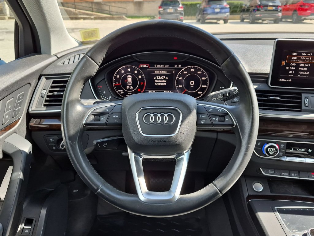 Used 2019 Audi Q5 2.0T Premium Plus w/ Premium Plus Package AWD/4WD image 16