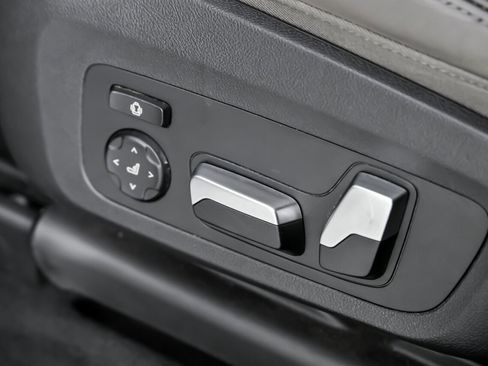 Used 2020 BMW X3 M w/ Executive Package image 26