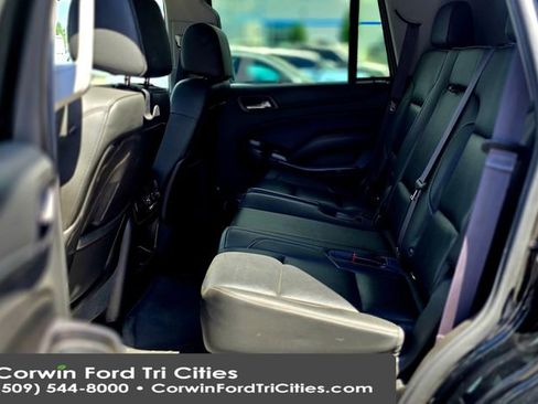 Used 2016 GMC Yukon SLT w/ Open Road Package AWD/4WD image 12