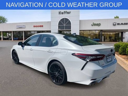 Used 2021 Toyota Camry XSE w/ Navigation Package FWD image 4