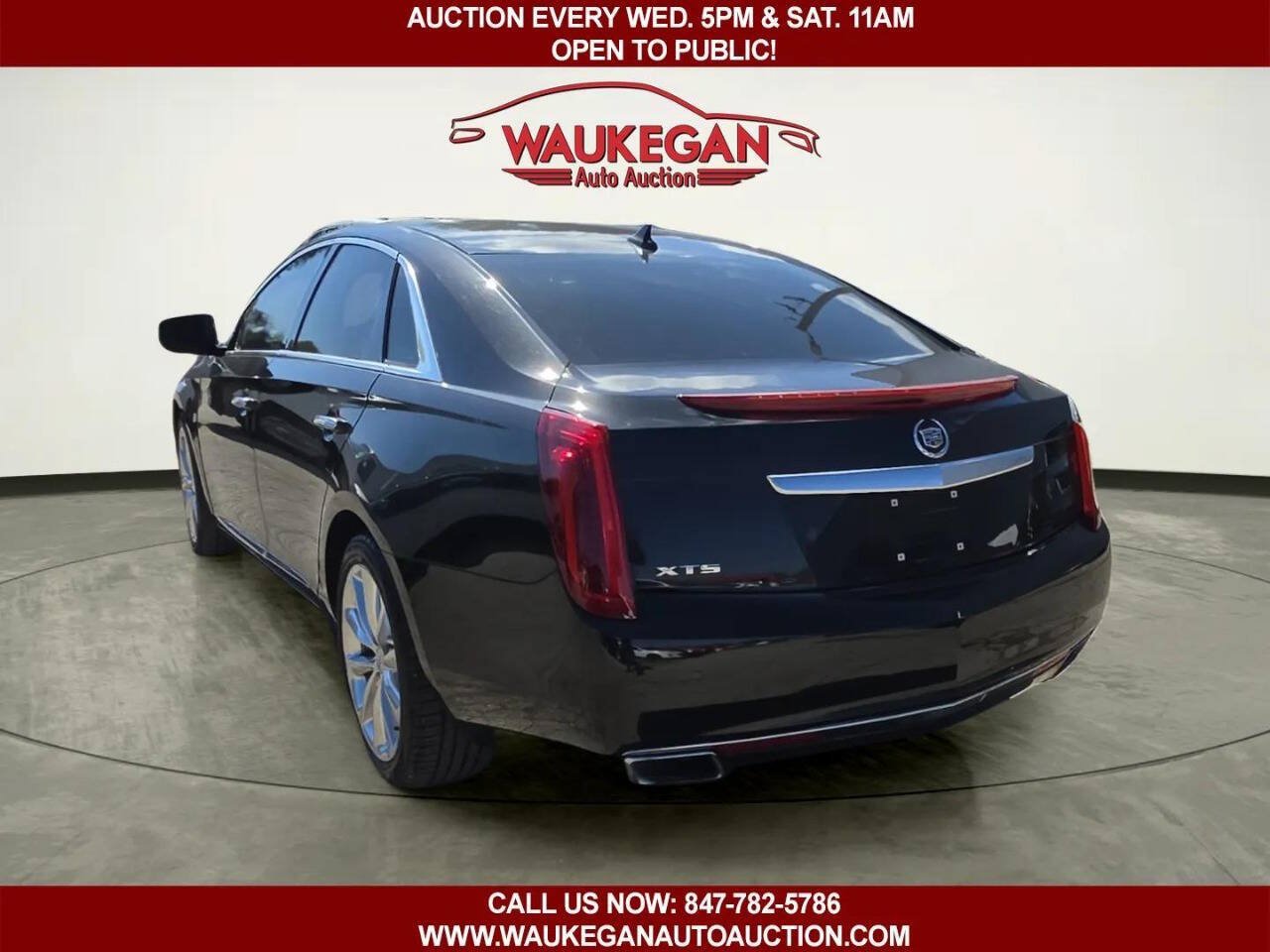 Used 2013 Cadillac XTS Premium FWD image 4