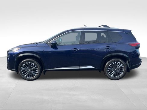 New 2026 Nissan Rogue Platinum image 6