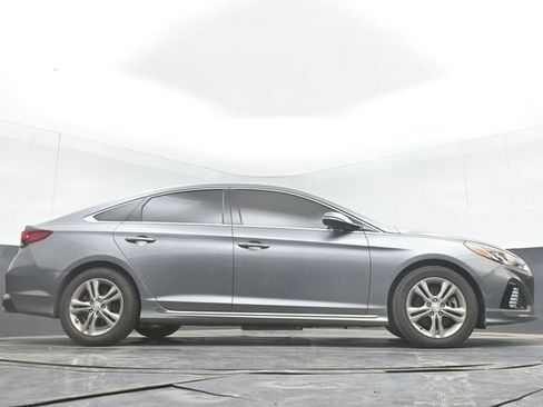 Used 2018 Hyundai Sonata Sport w/ Tech Package 05 FWD image 38