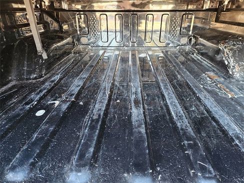 Used 2021 Jeep Gladiator Overland image 32