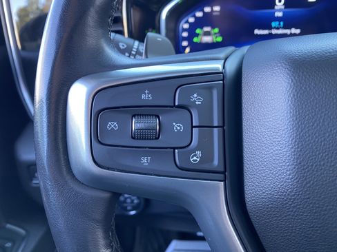 Used 2022 Chevrolet Silverado 1500 LT Trail Boss w/ LT Trail Boss Premium Package image 21