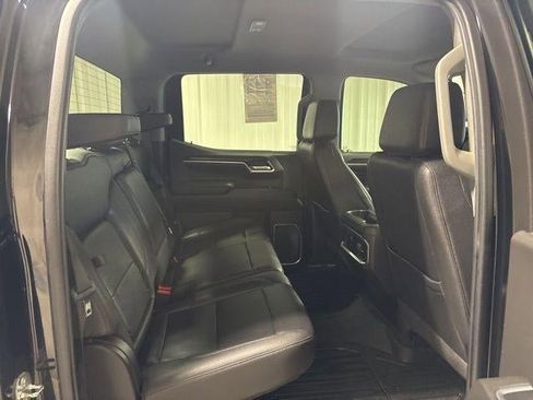 Used 2022 GMC Sierra 1500 SLT image 25