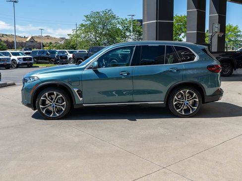 Used 2024 BMW X5 xDrive50e w/ Executive Package AWD/4WD image 4