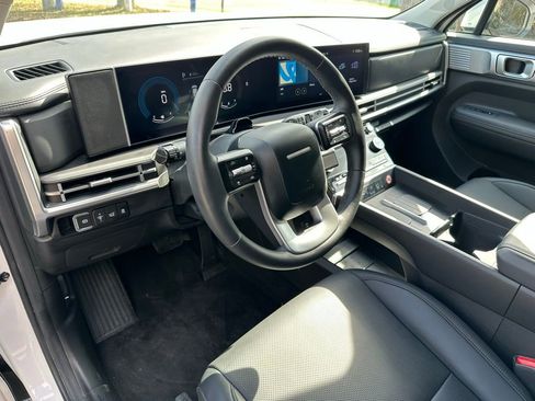 Used 2026 Hyundai Santa Fe SEL FWD image 16