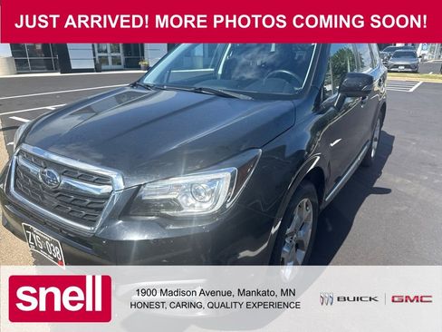 Used 2018 Subaru Forester 2.5i Touring w/ Popular Package #2 AWD/4WD image 1