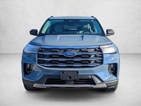 New 2026 Ford Explorer Active w/ Active Comfort Package image 6