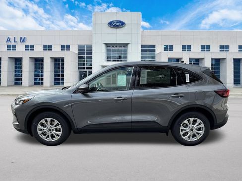 New 2026 Ford Escape Active image 8