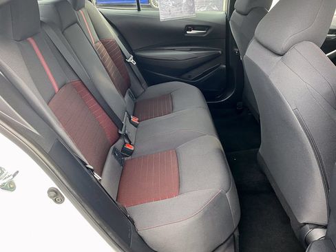Certified 2025 Toyota Corolla SE FWD image 39