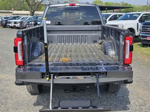 New 2026 Ford F350 Platinum w/ FX4 Off-Road Package AWD/4WD image 11