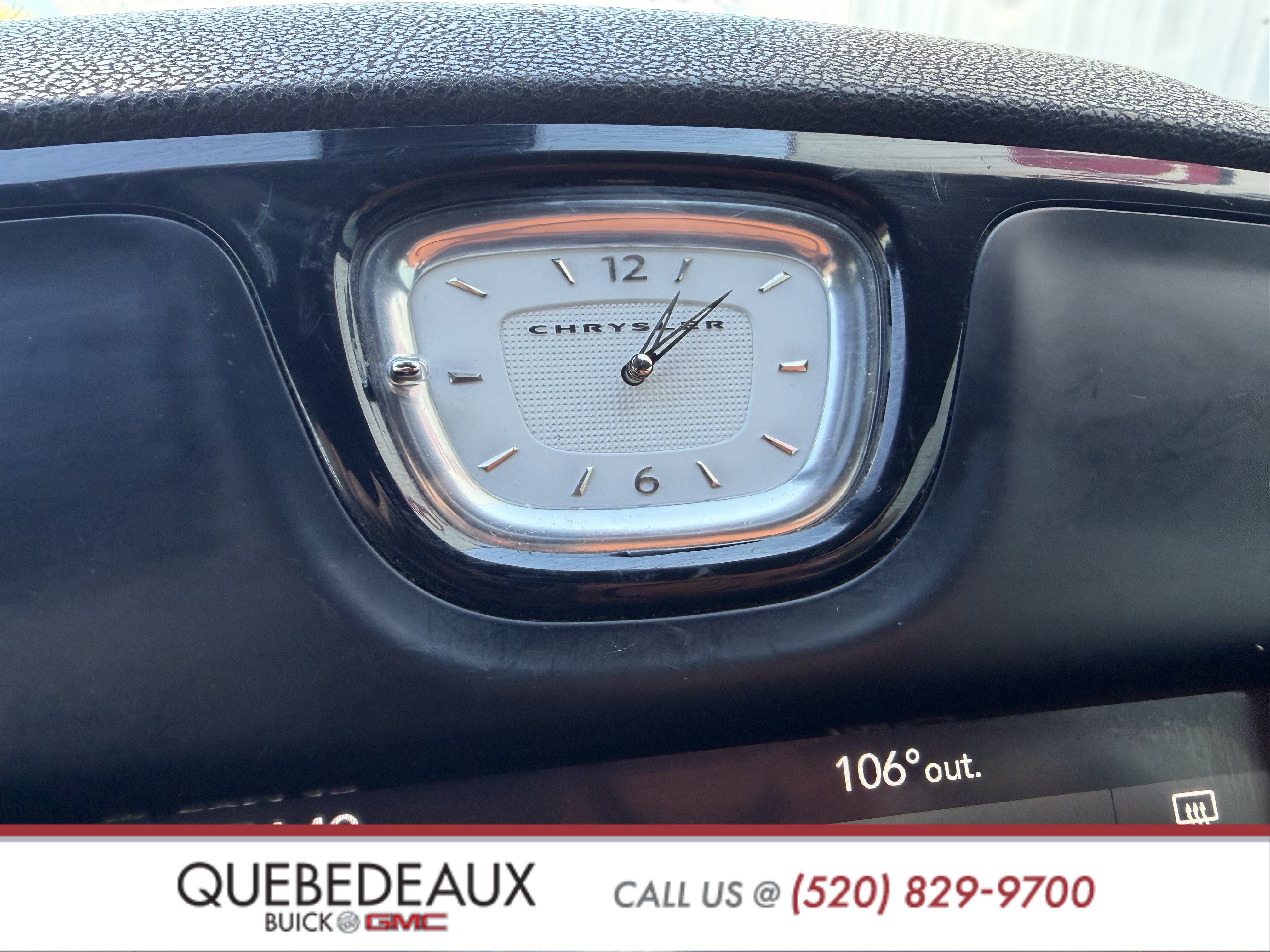 Used 2018 Chrysler 300 S w/ S Model Appearance Package RWD image 15