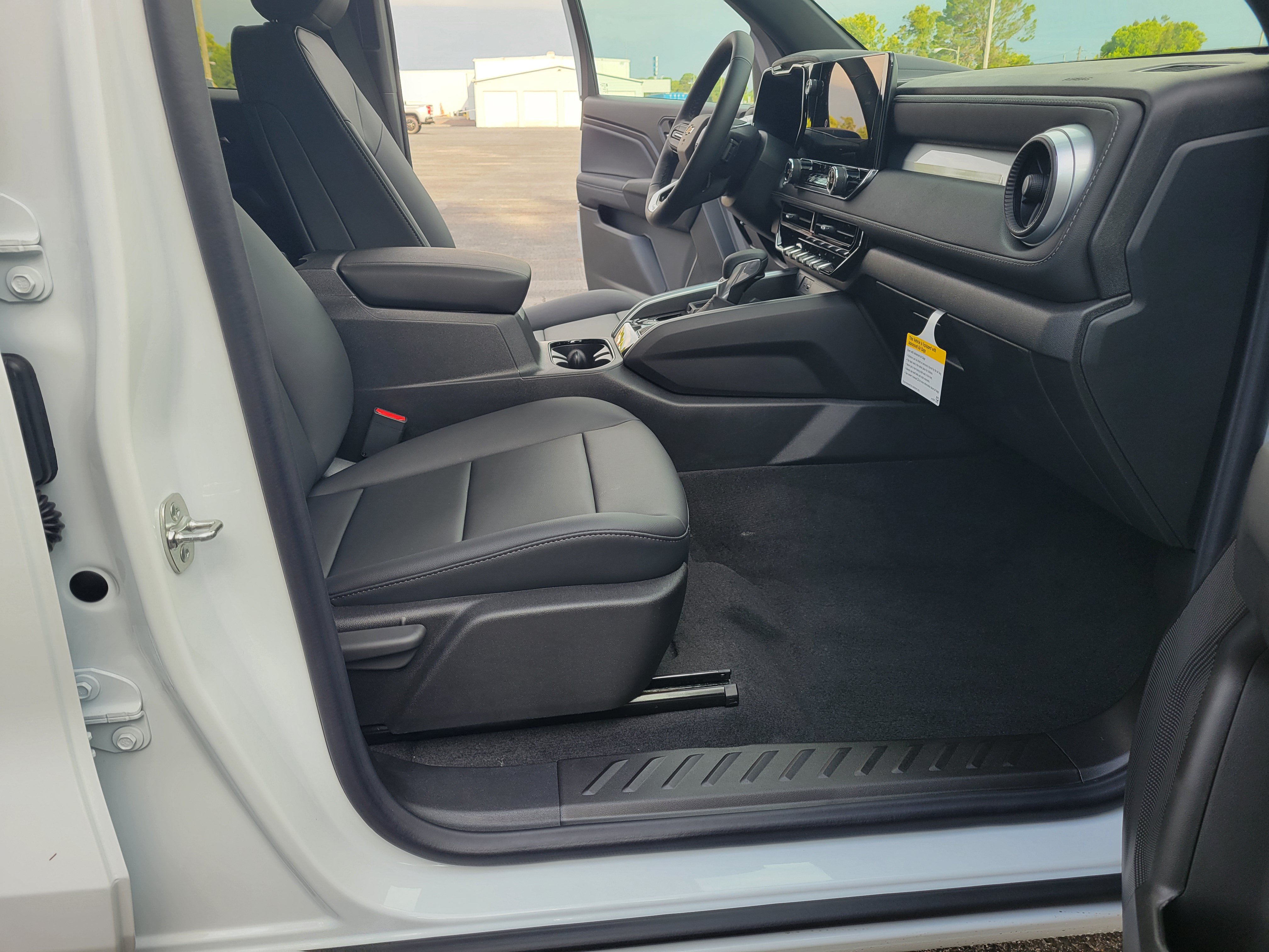 New 2026 Chevrolet Colorado LT w/ LT Convenience Package RWD image 34