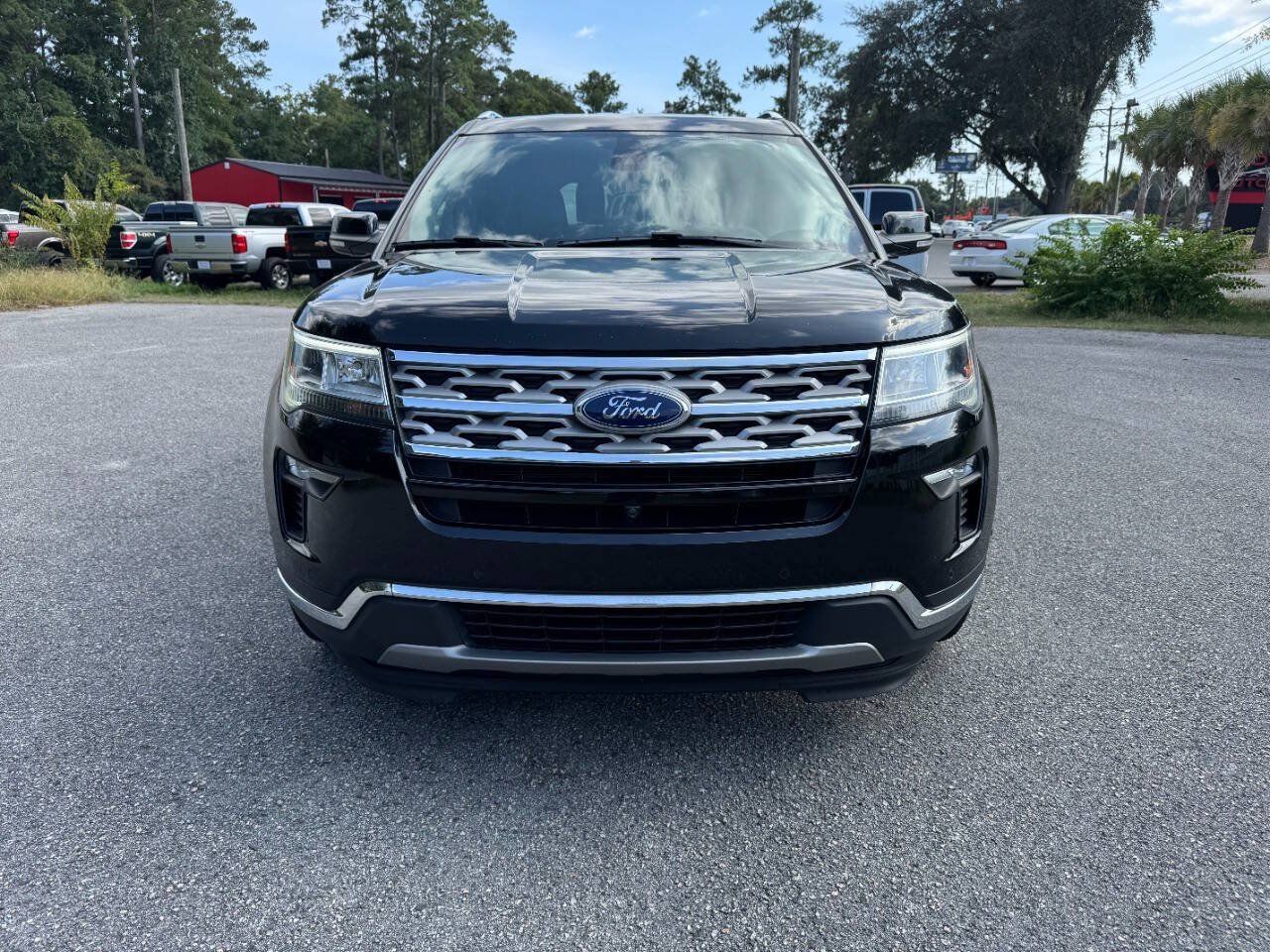 Used 2018 Ford Explorer Limited w/ Equipment Group 301A FWD image 26