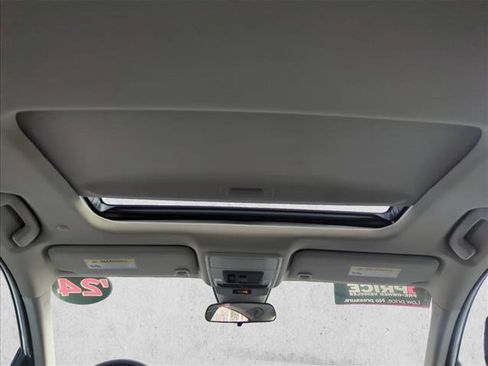 Used 2024 Honda Accord EX image 24