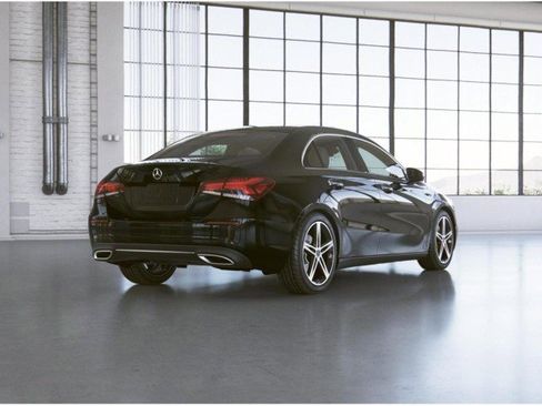 Certified 2022 Mercedes-Benz A 220 4MATIC image 34