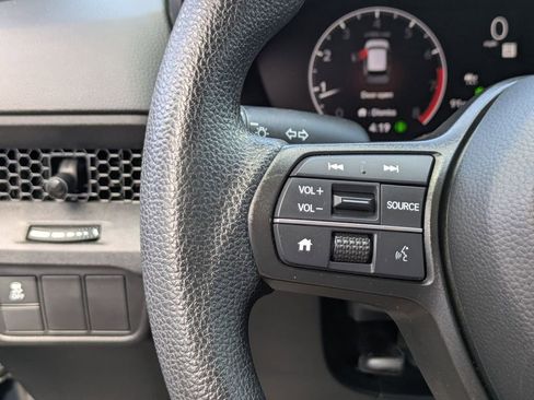 Used 2025 Honda CR-V LX image 19