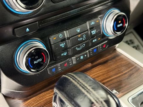 Used 2017 Ford F150 Lariat w/ Equipment Group 502A Luxury AWD/4WD image 16