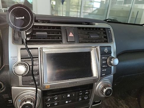 Used 2013 Toyota 4Runner Limited image 23