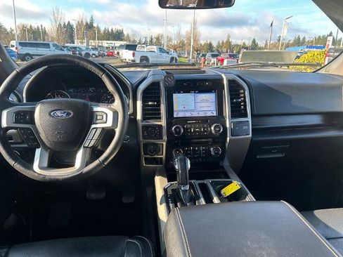 Certified 2017 Ford F150 Lariat image 16