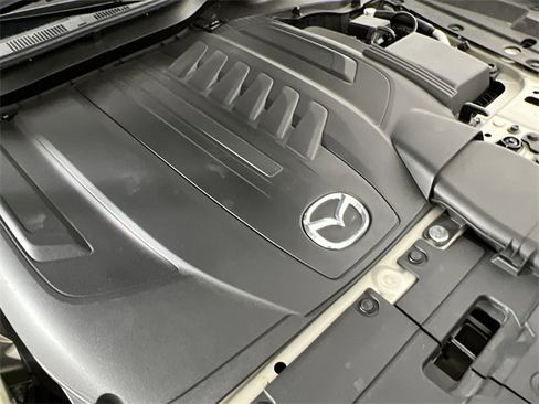 Certified 2025 MAZDA CX-90 3.3 Turbo w/ Preferred Package image 16