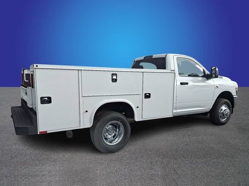 New 2023 RAM 3500 Tradesman AWD/4WD image 3