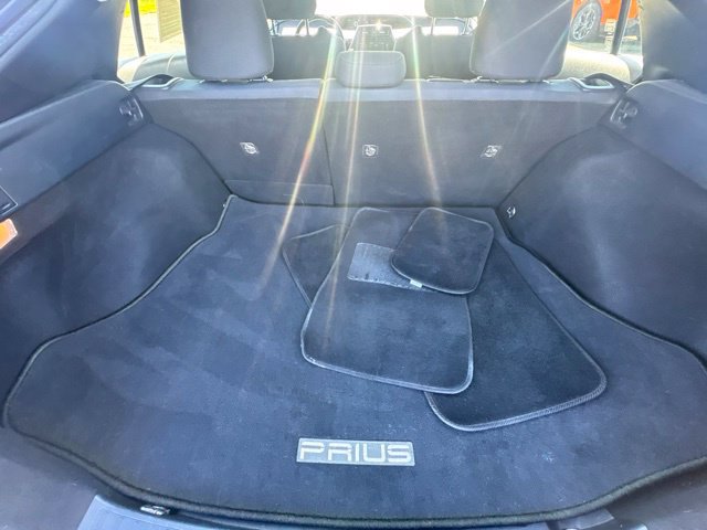 Used 2017 Toyota Prius Three w/ Carpet Mat Package FWD image 6