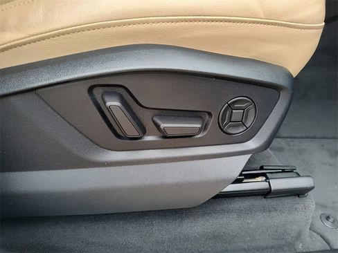 Used 2023 Audi Q7 3.0T Prestige image 35