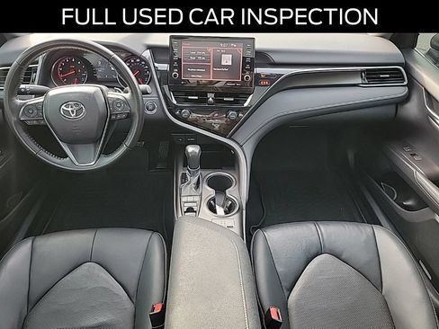 Used 2022 Toyota Camry XSE AWD/4WD image 8