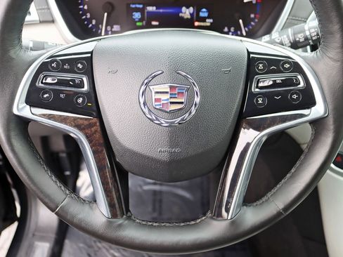 Used 2015 Cadillac SRX Premium image 17