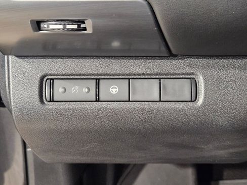 Used 2023 Nissan Pathfinder Rock Creek AWD/4WD image 25