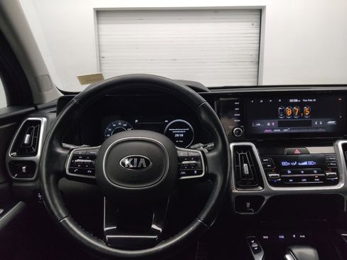 Used 2021 Kia Sorento SX image 22