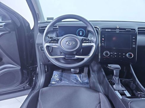 Used 2024 Hyundai Tucson SE image 15