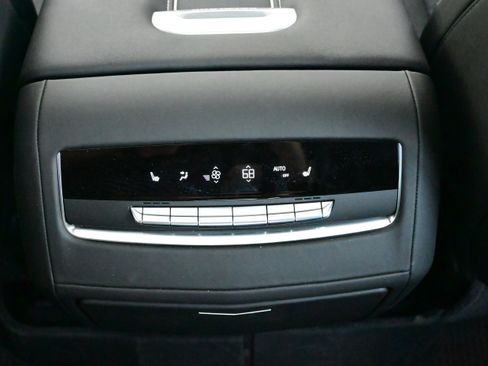 Used 2025 Cadillac Escalade Sport Platinum image 22